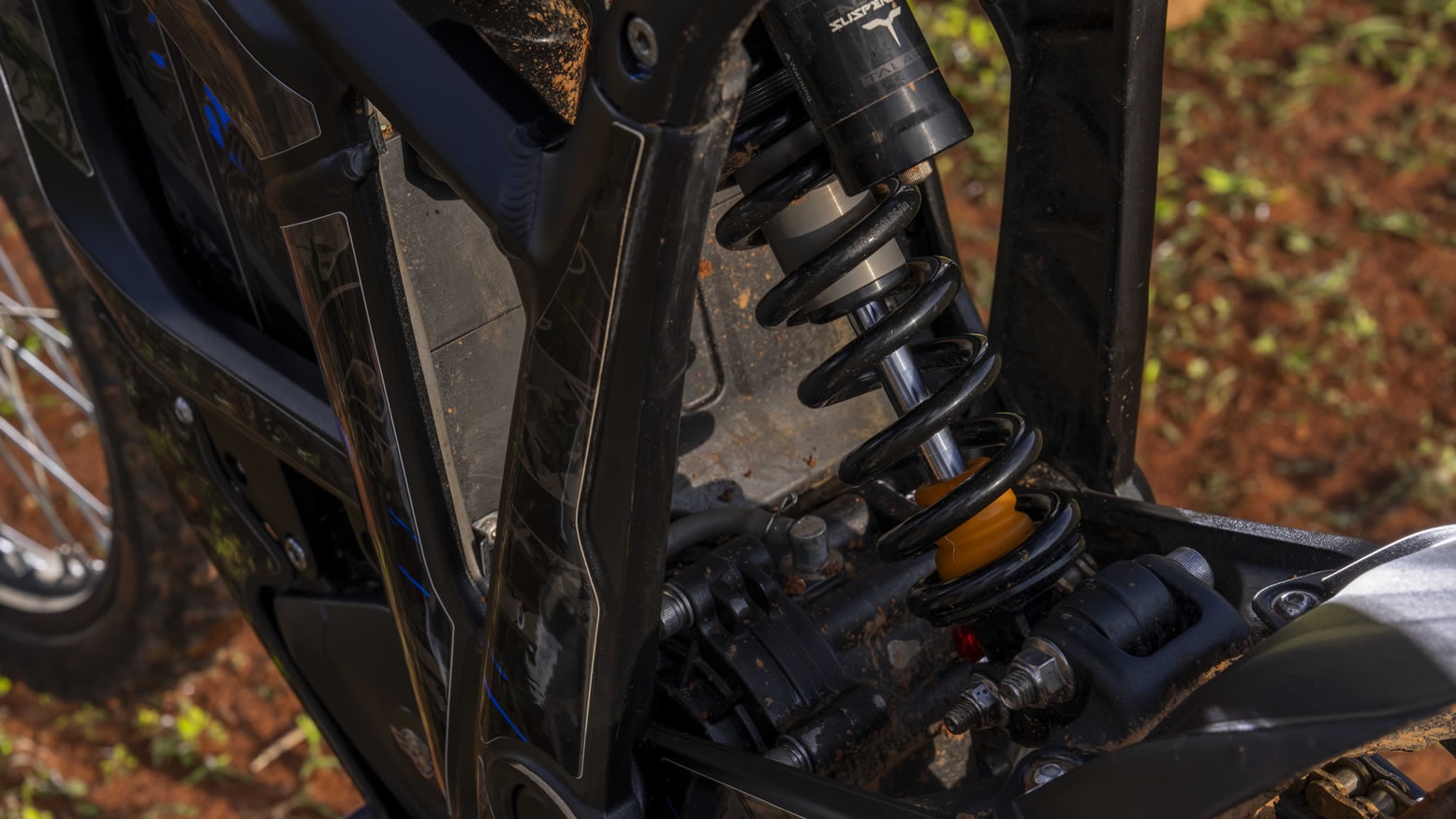 Talaria STING PRO interiér